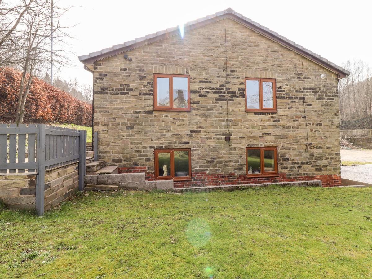 Canal View Todmorden Exterior photo